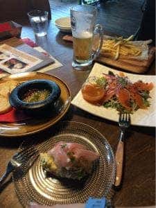 WILD BBQ&SALAD OUTGRESS Gramping restaurant