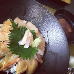 割烹水天閣