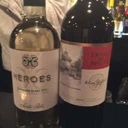 WINE BAR 葵
