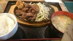 まんぷく食堂 大久保店