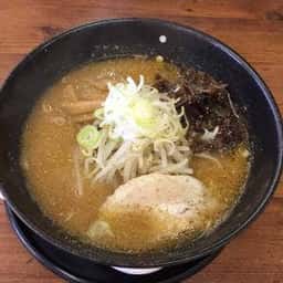 ラーメンたまや