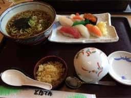とんでん 麻生店