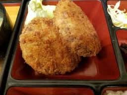 昭和ホルモン なか屋