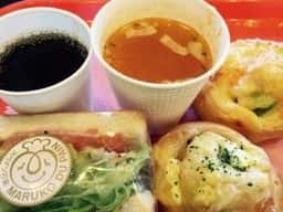 スペイン石窯 マルコ デュ パン 聖一色店