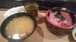 鮨 膳屋