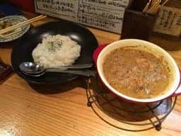 くしやき鳥三。