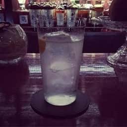 Bar 高橋