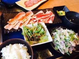 焼肉 蔵 伏見台店