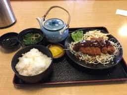 つげや