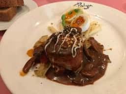 ロシア料理 ベルーガ