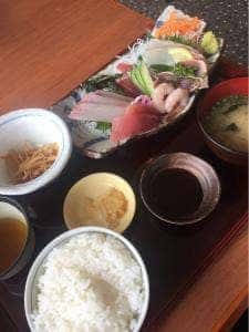 市場食堂 鶴の港