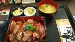 なか卯 23号鈴鹿南玉垣店
