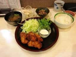 芽華根屋