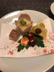 御成町 石川