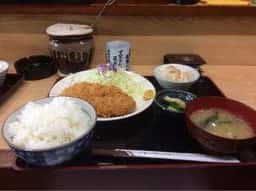 揚物専科 とんかつ かわい