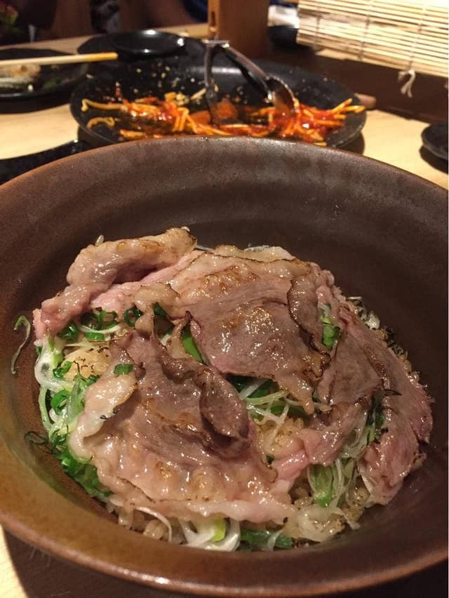 本マグロ鉄板炉端劇場 魚島屋 - サブ画像1