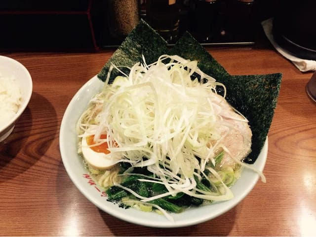横浜ラーメン 一八家 - サブ画像1