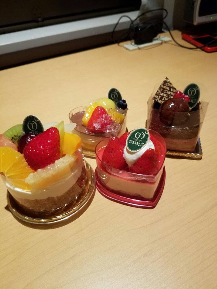 新宿高野 梅田阪急店