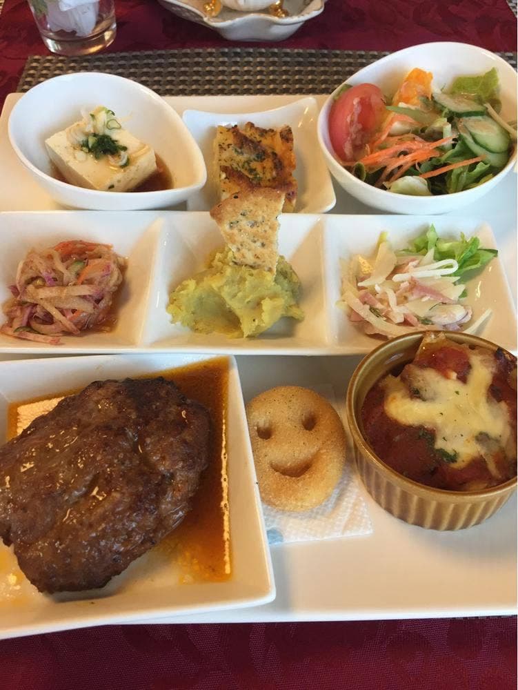 Café East Hills