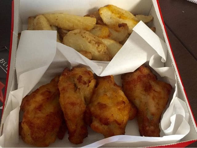 ピザハット 楠店 - サブ画像1