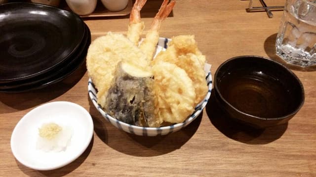UDON DINING 弥栄 - サブ画像3