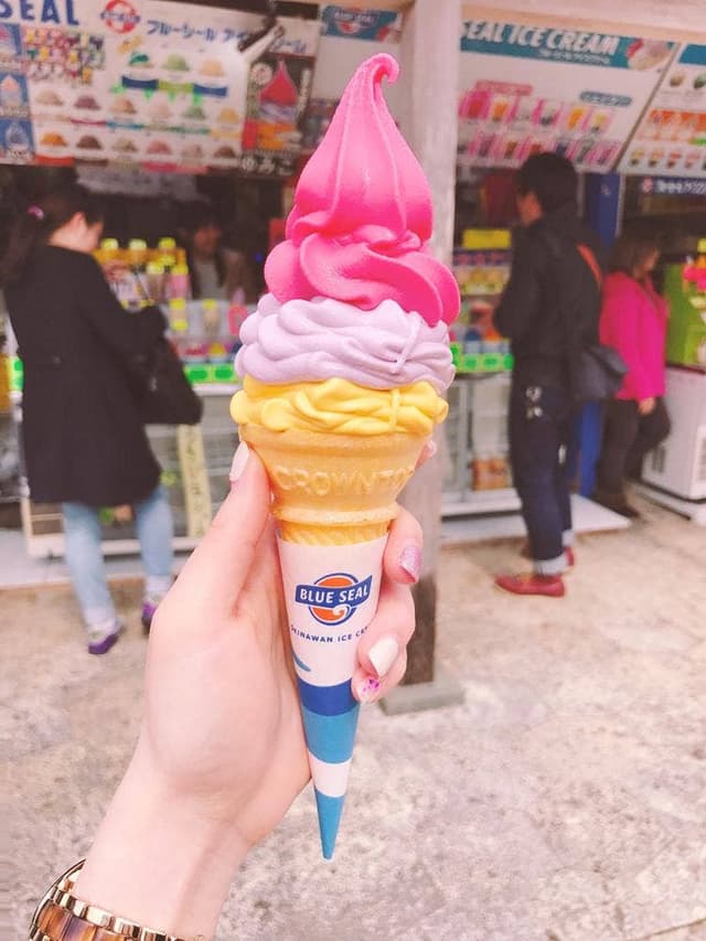 ブルーシール 中城パーキングエリア店 - サブ画像3