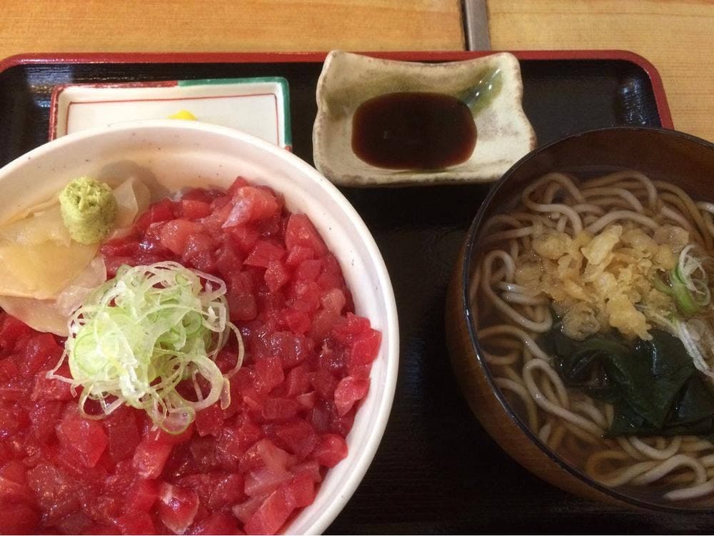 舟料理泊気