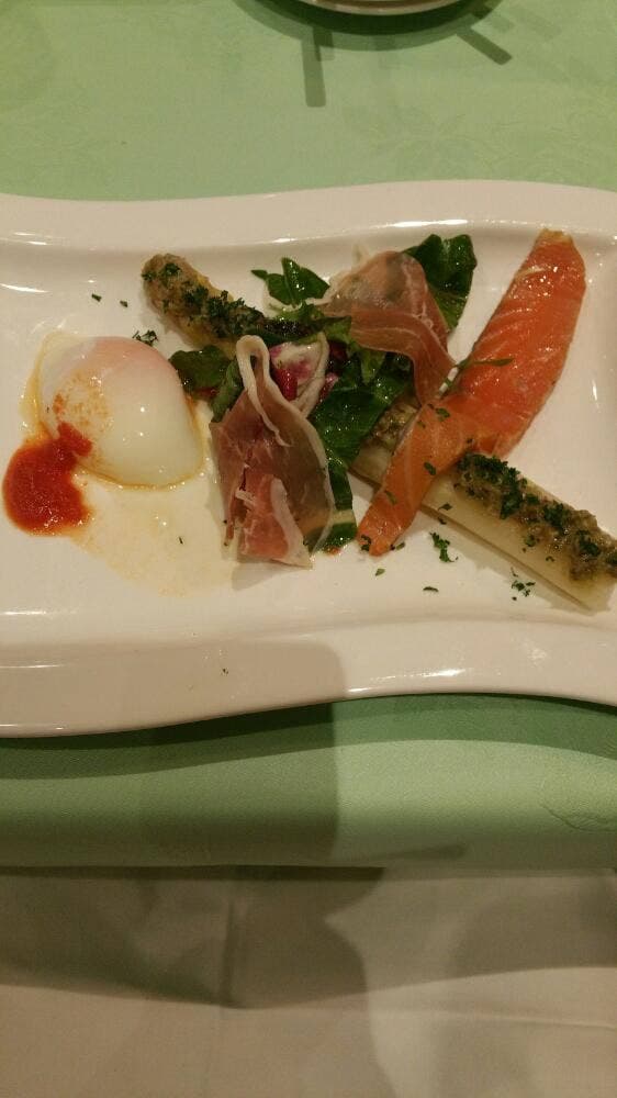 ビストロ モラトゥール