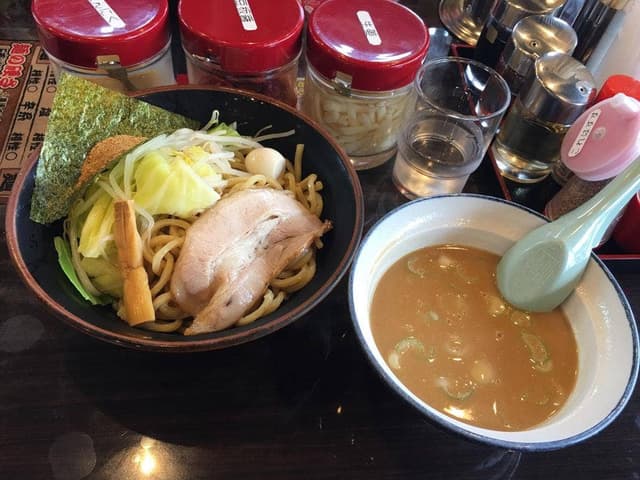 横浜家系ラーメン 吟家 蘇我店 - サブ画像3