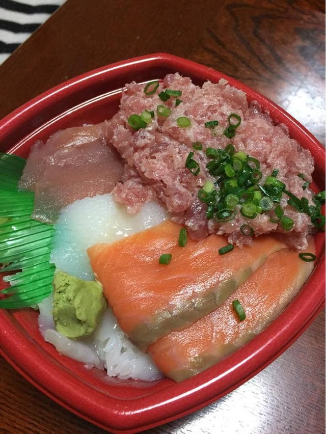 魚吉 丼丸 与野本町店 - サブ画像3