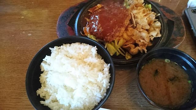 赤煉瓦 篠目店 - サブ画像1