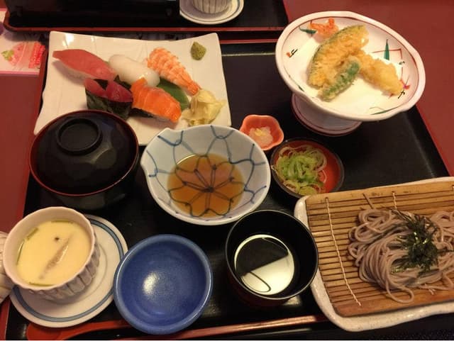やじろべえ 半田店 - サブ画像1