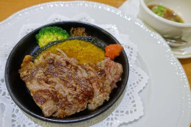 ロイヤルホスト 蛍茶屋店 - サブ画像1