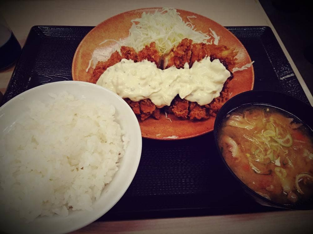 かつや 三郷店