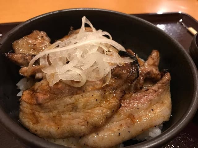 炭焼豚丼 源 - サブ画像3