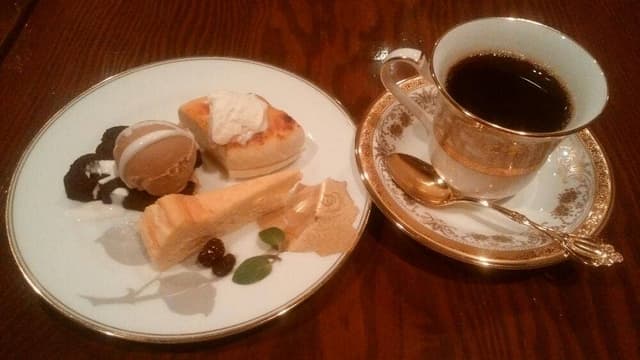 ダンケ珈琲店 厚木店 - サブ画像3