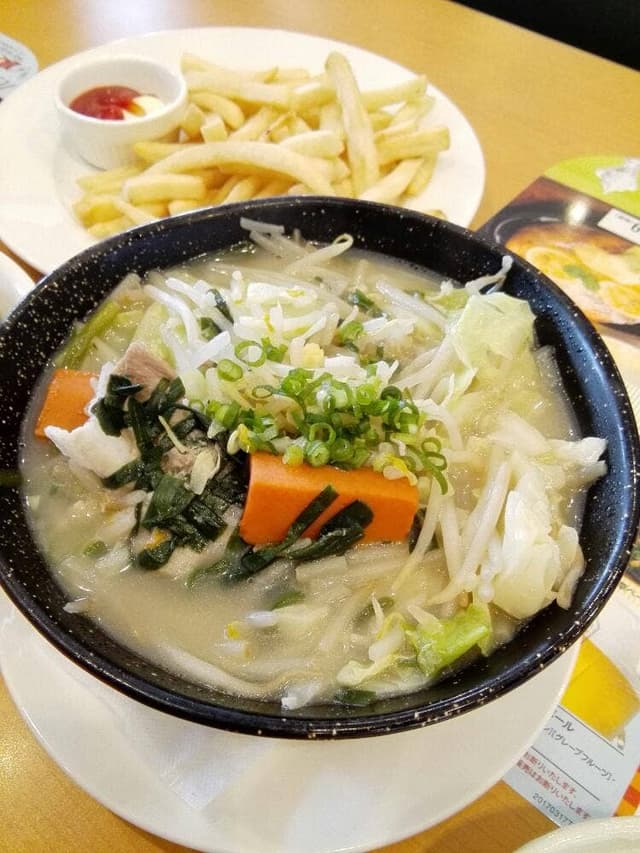 ガスト 奈良大安寺店 - サブ画像1