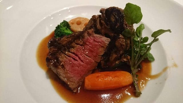 QRAUD Natural Taste Restaurant - サブ画像1