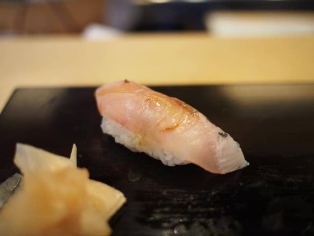 鮨處 つの田 - サブ画像3