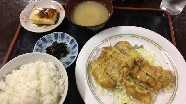 山盛食堂 - サブ画像1