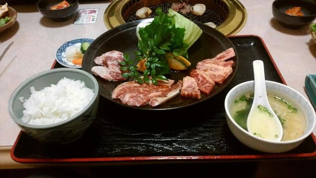 豊後炭火焼肉 山崎 津留店 - サブ画像1