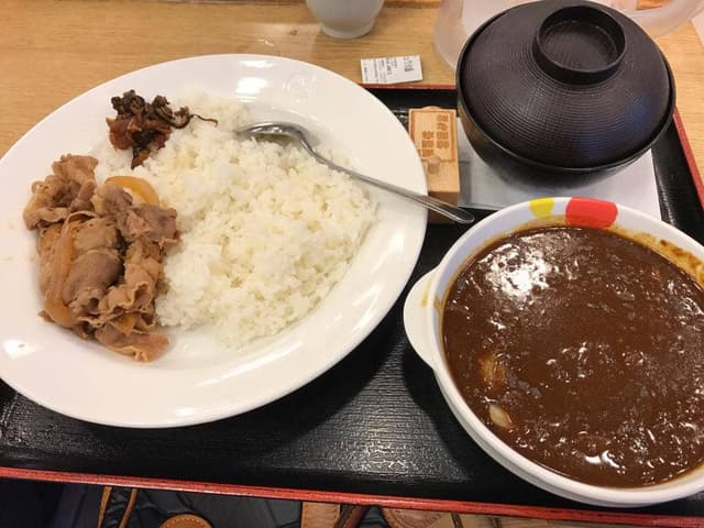 松屋 新宿3丁目店 - サブ画像3