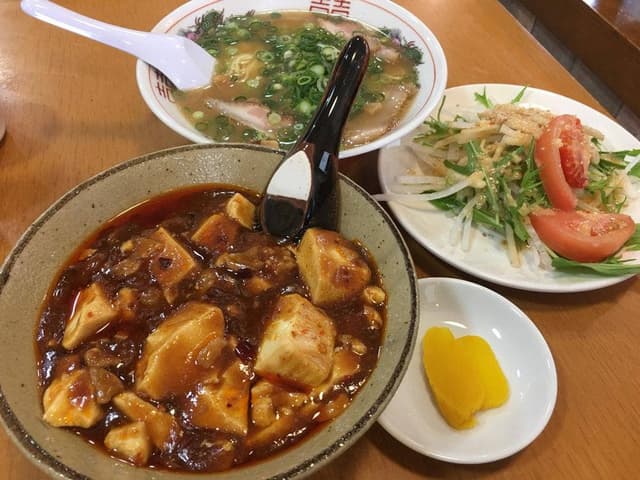 王府 - サブ画像1