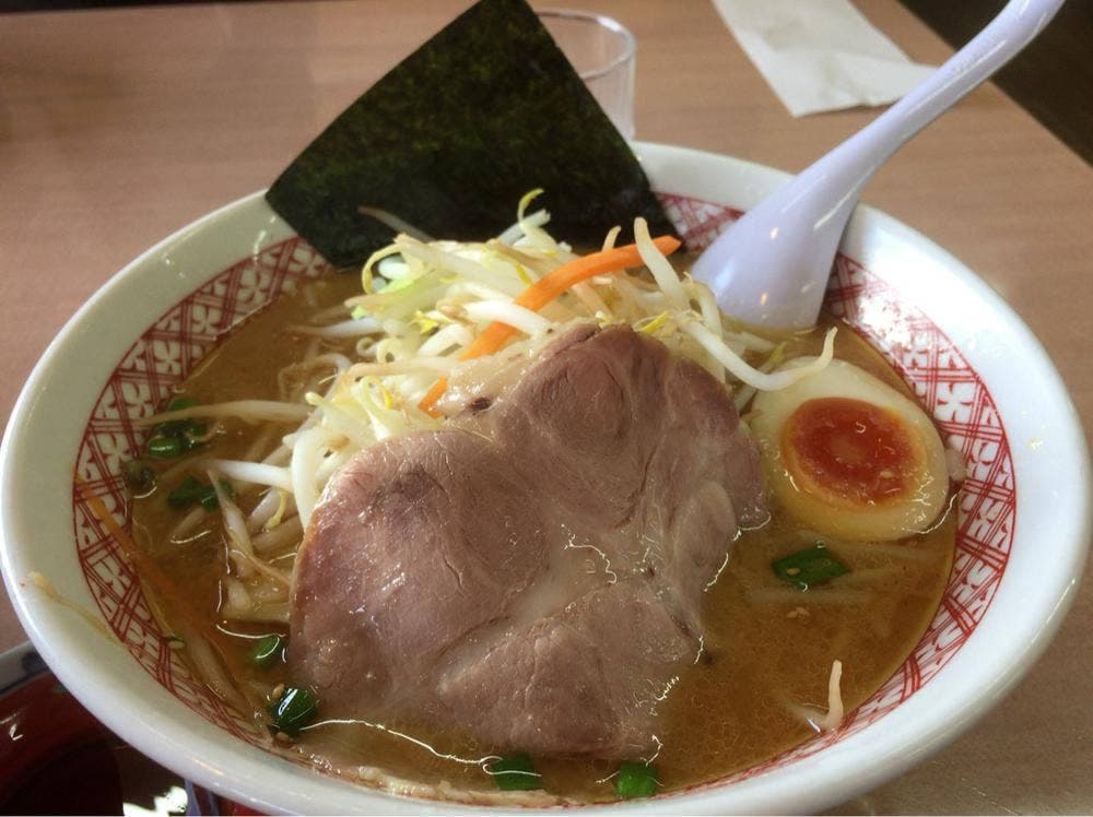 ラーメンめん丸新国道店