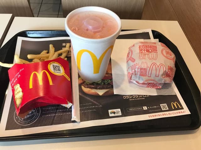 マクドナルド 一宮インター店 - サブ画像1