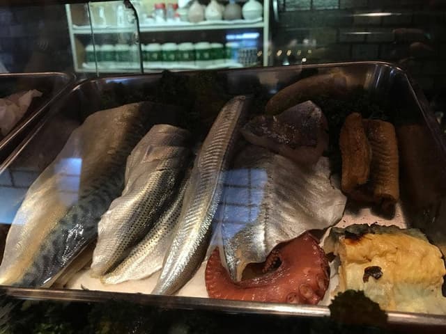 小梅寿司 - サブ画像2