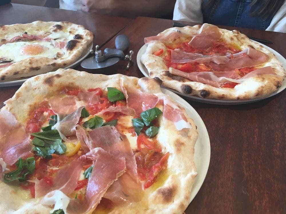 PIZZERIA NAPOLETANA NEAPOLIS