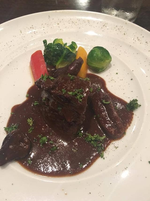 イタリア料理 トラットリア ア・ターヴォラ - サブ画像1