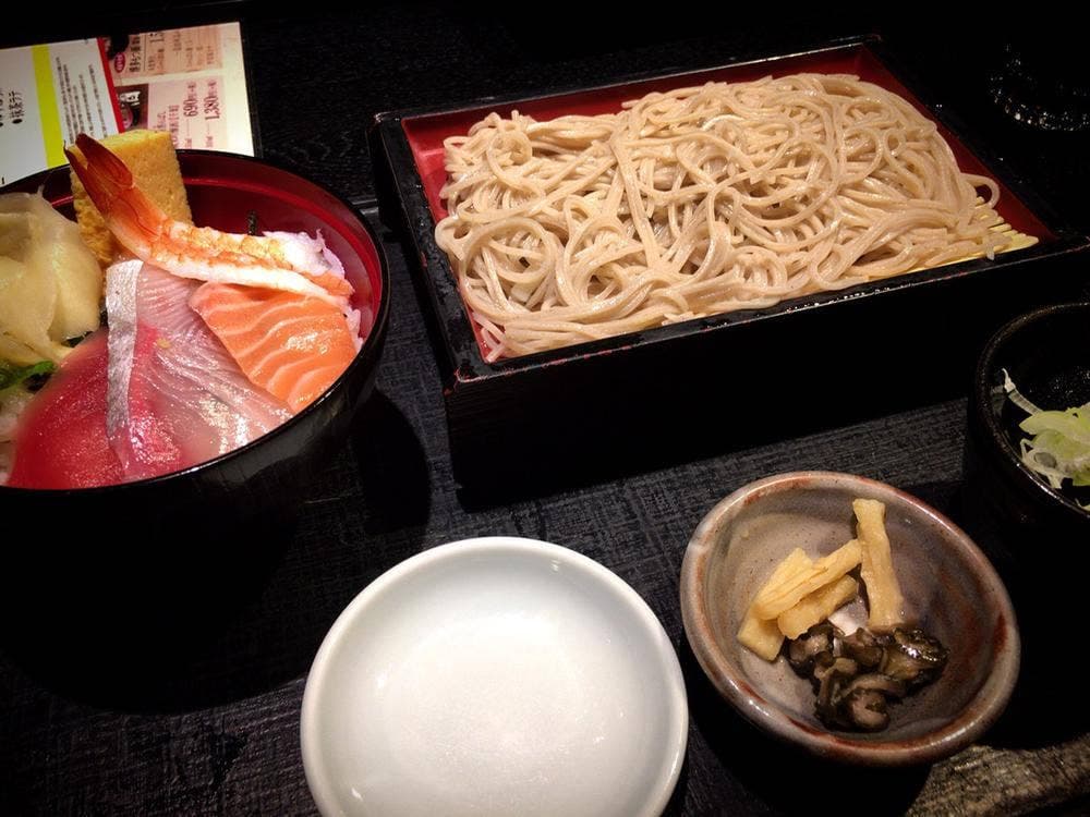 徳樹庵篭原店