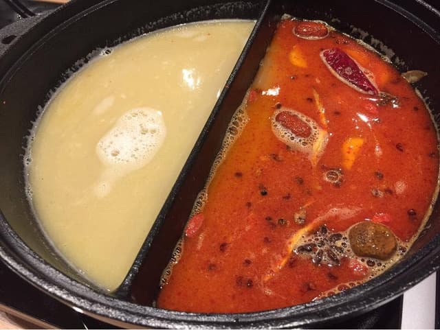 白湯辛鍋屋 紅白 - サブ画像3